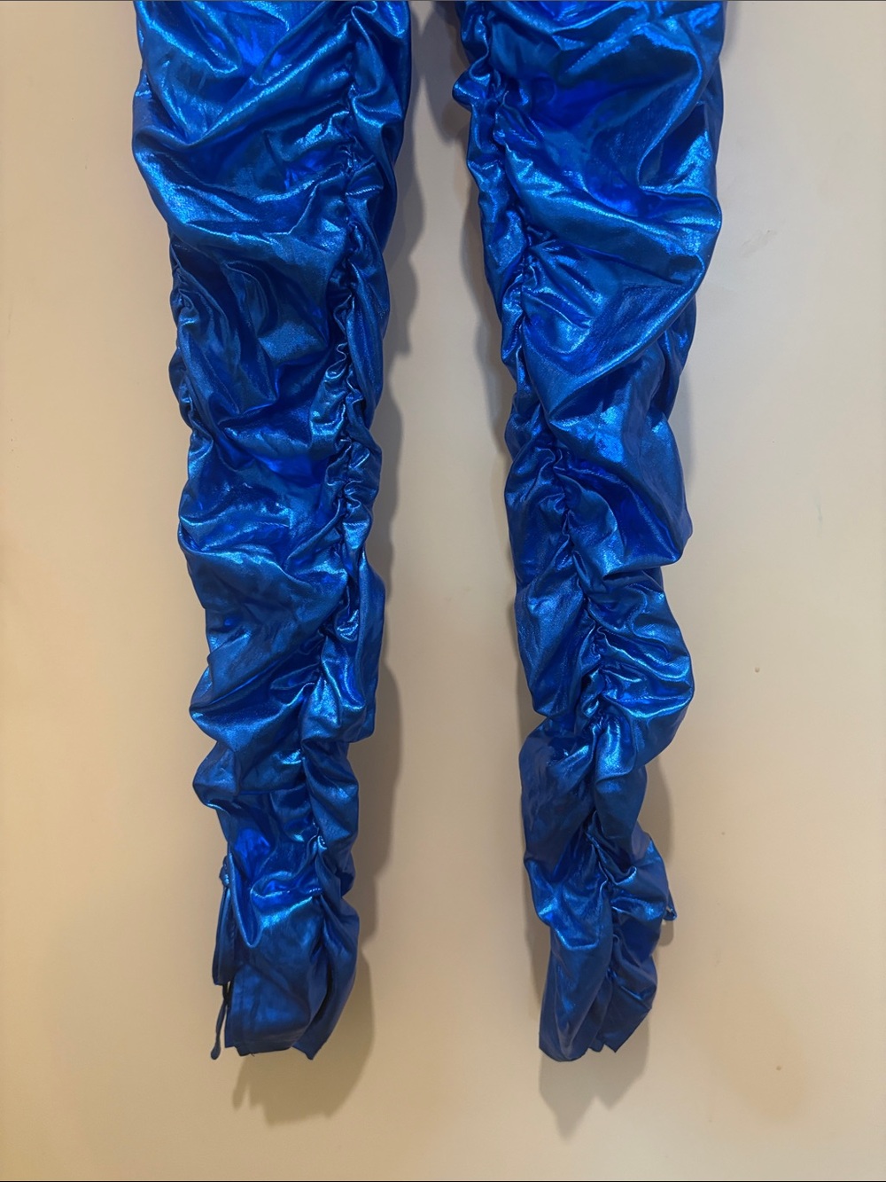 Shiny Ruched Blue Pants - Picture 3 of 6